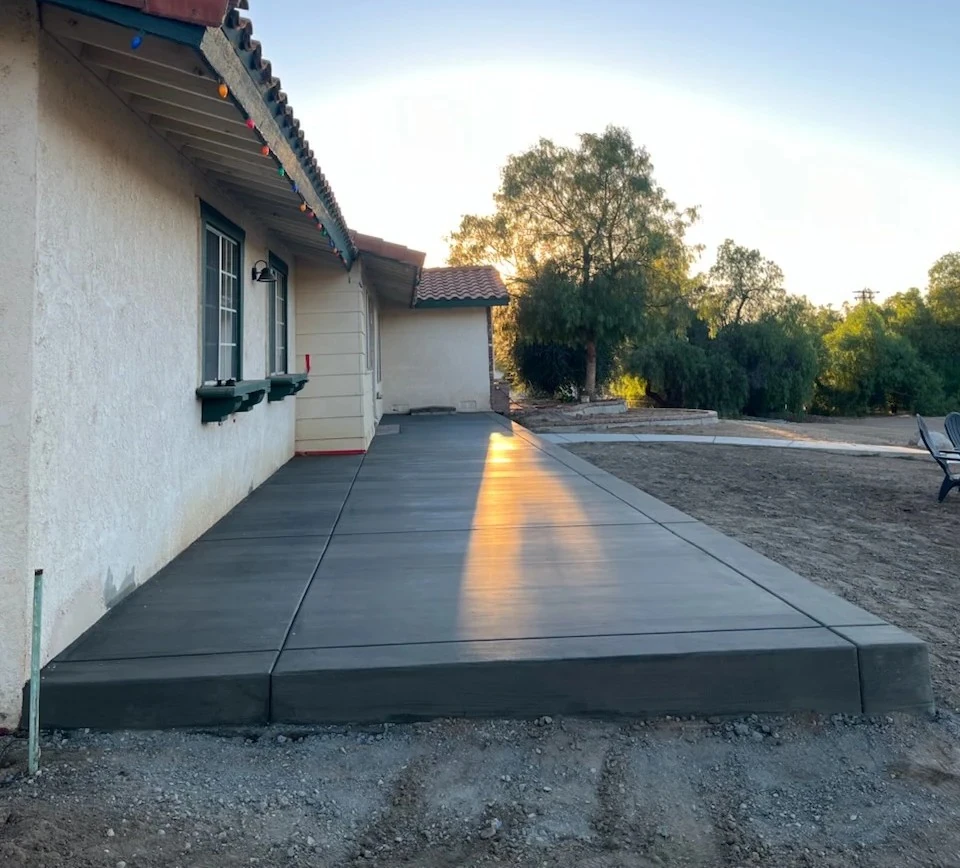Driveway side return hires